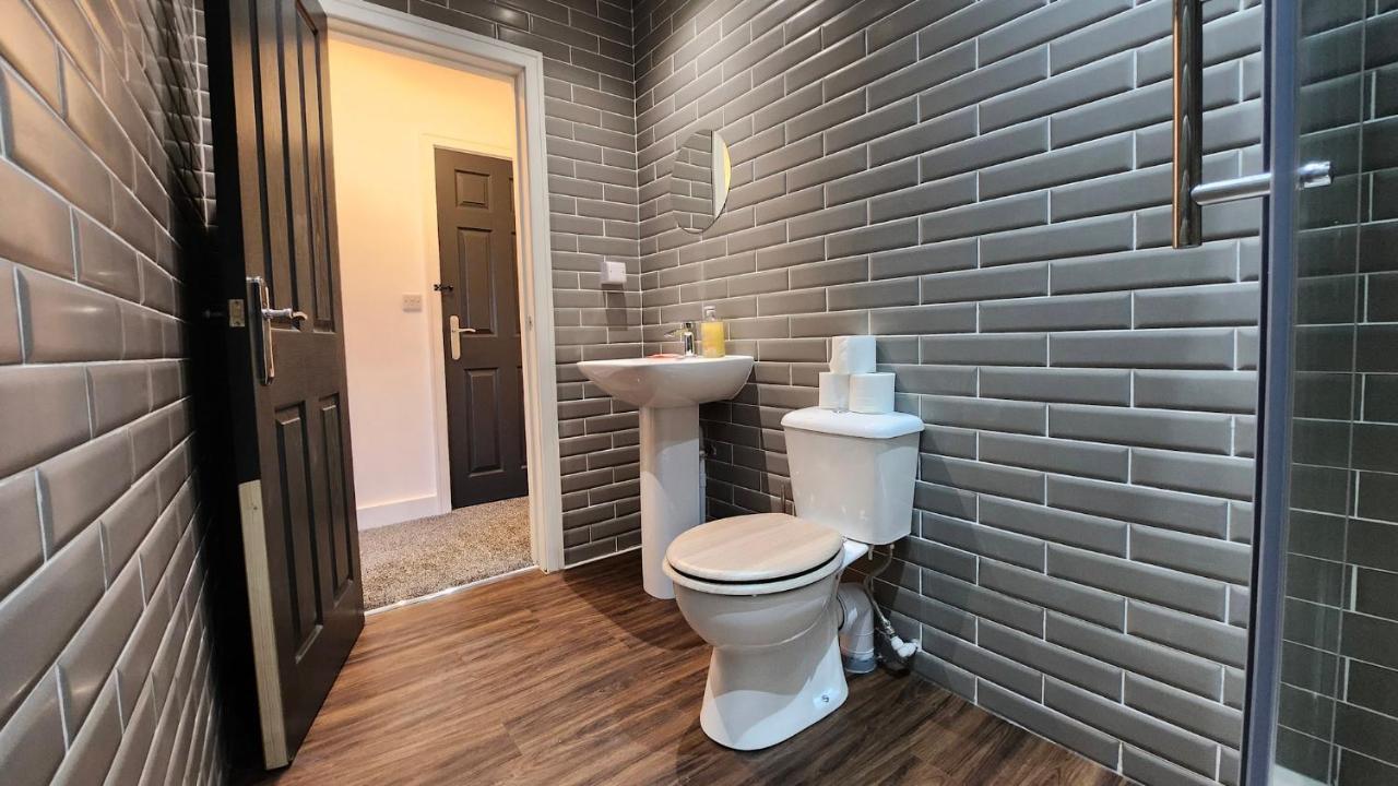 Principality Suites; Three Bed By Property Promise 卡迪夫 外观 照片