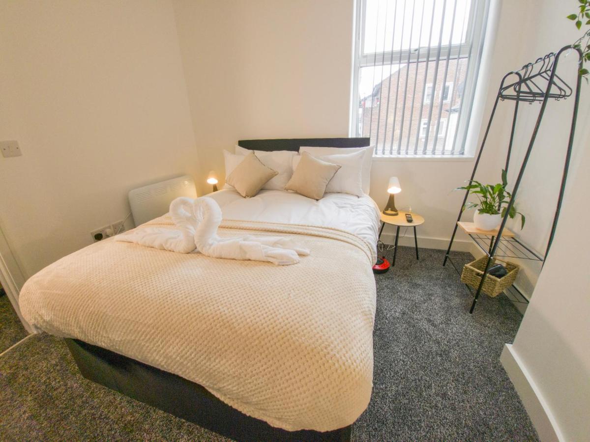 Principality Suites; Three Bed By Property Promise 卡迪夫 外观 照片